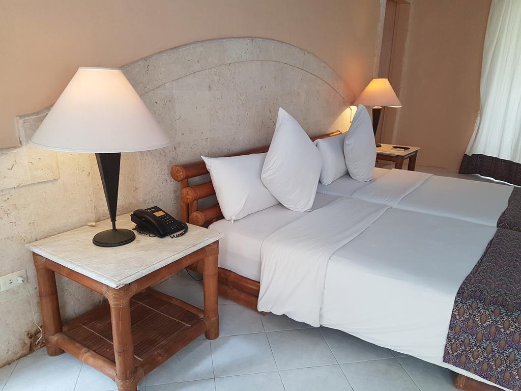 Cordova Reef Village Resort Île de Mactan Extérieur photo