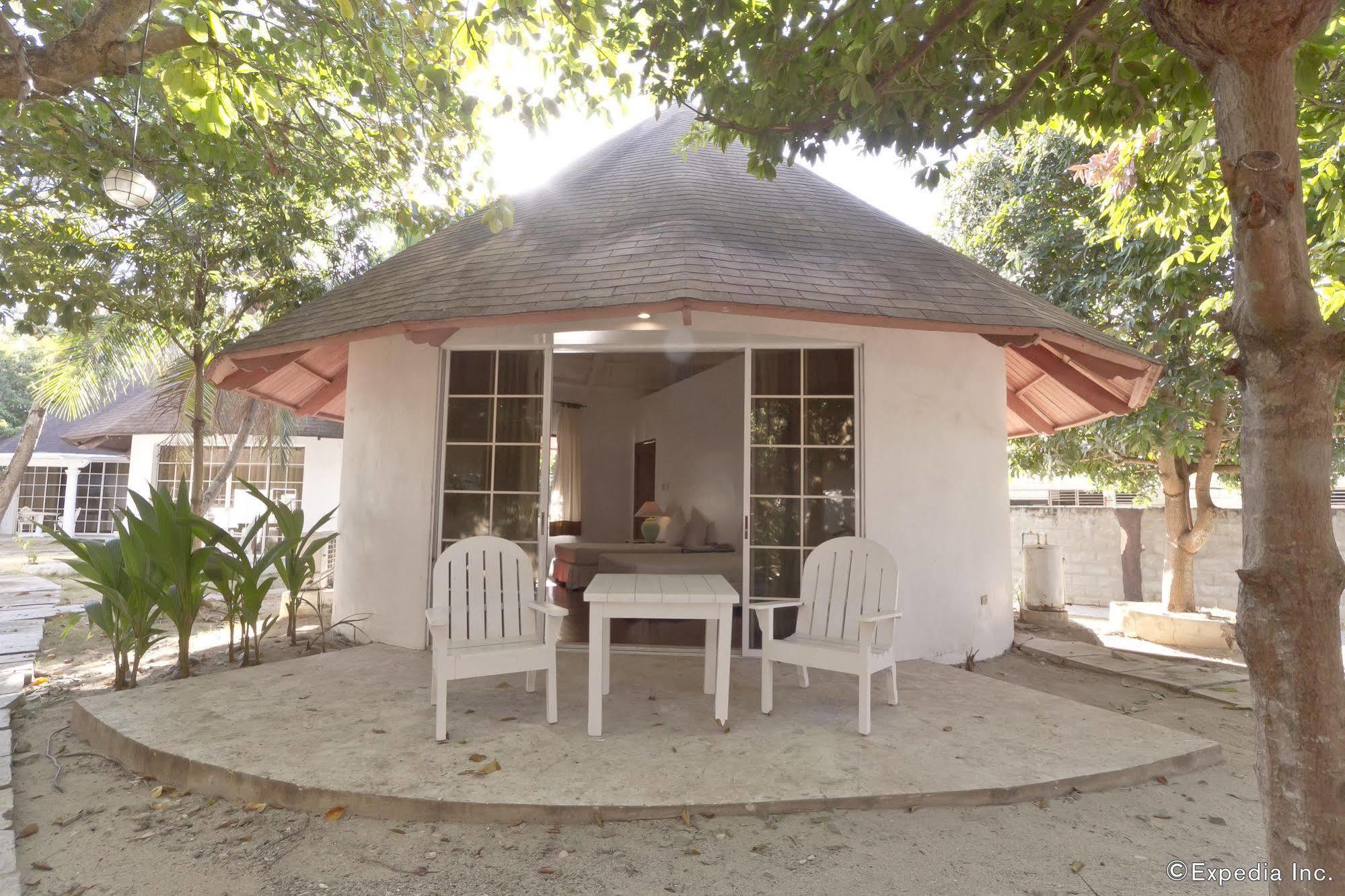 Cordova Reef Village Resort Île de Mactan Extérieur photo